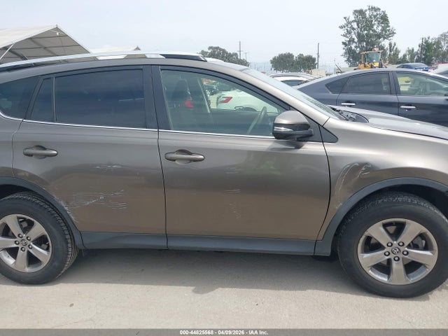 Toyota Rav4 Xle 2015 JTMWFREVXFD045000 Image 14
