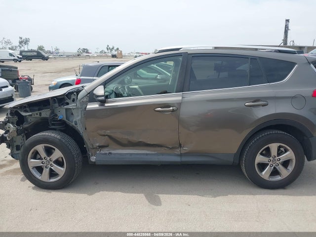 Toyota Rav4 Xle 2015 JTMWFREVXFD045000 Image 15