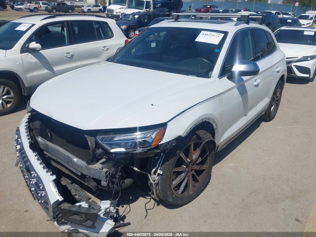 2021 Audi Sq5 Premium Plus Tfsi Quattro Tiptronic მანქანა იყიდება აუქციონზე, vin: WA1B4AFY5M2045584, აუქციონის ნომერი: 44825575