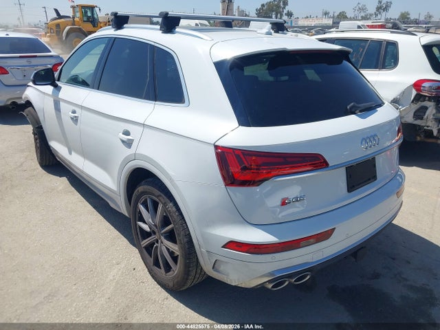 2021 Audi Sq5 Premium Plus Tfsi Quattro Tiptronic მანქანა იყიდება აუქციონზე, vin: WA1B4AFY5M2045584, აუქციონის ნომერი: 44825575