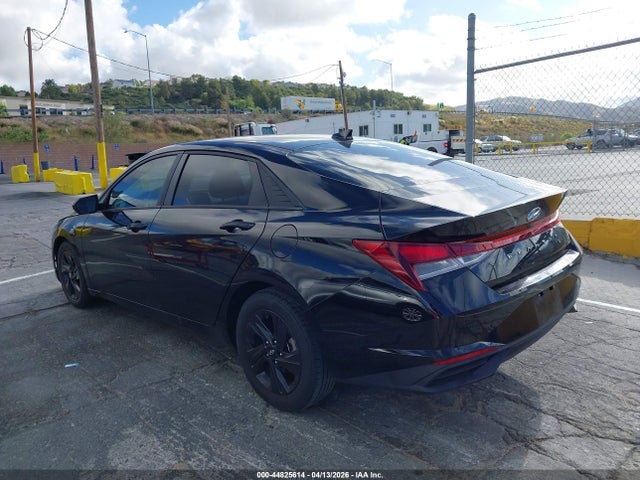 5NPLM4AGXNH059524 Hyundai ELANTRA SEL