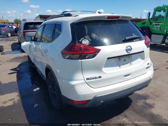 2018 Nissan Rogue Sv მანქანა იყიდება აუქციონზე, vin: 5N1AT2MT2JC720780, აუქციონის ნომერი: 44825631