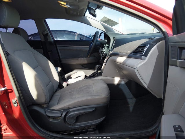 KMHD84LF0HU410671 Hyundai ELANTRA SE