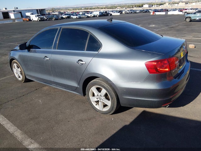 Продаж на аукціоні авто 2013 Volkswagen Jetta 2.0l Tdi, vin: 3VWLL7AJ6DM426618, номер лоту: 44825663
