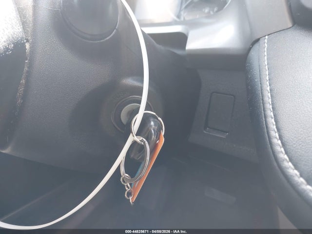 Toyota Rav4 Xle 2018 2T3WFREV4JW456503 Image 11