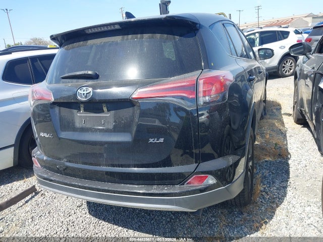 Toyota Rav4 Xle 2018 2T3WFREV4JW456503 Image 16