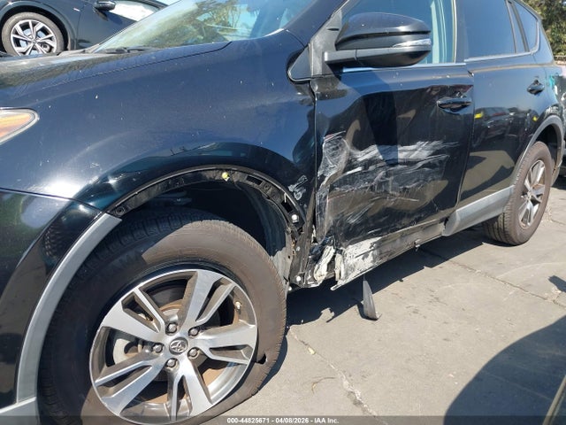 Toyota Rav4 Xle 2018 2T3WFREV4JW456503 Image 6