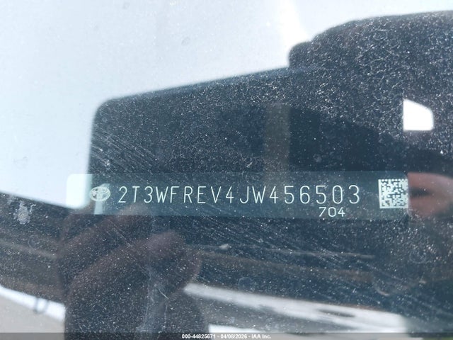 Toyota Rav4 Xle 2018 2T3WFREV4JW456503 Image 9