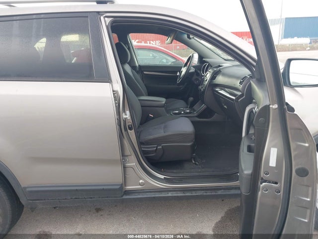 Aukcja sprzedaży 2012 Kia Sorento Lx, vin: 5XYKT3A62CG197532, numer aukcji: 44825676