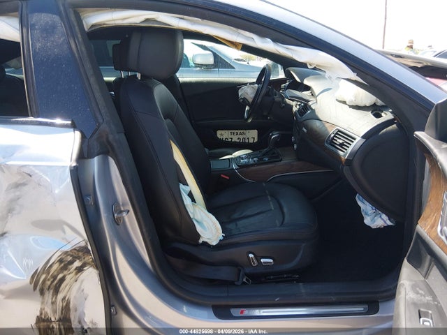 44825698 :رقم المزاد ، WAUWGAFC3GN119832 vin ، 2016 Audi A7 3.0t Premium Plus مزاد بيع