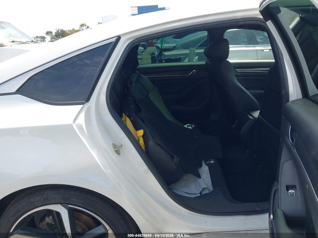 1HGCV1F36KA159528 Honda Accord Sport