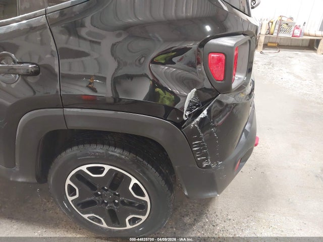Aukcja sprzedaży 2016 Jeep Renegade Trailhawk, vin: ZACCJBCT0GPE07655, numer aukcji: 44825700