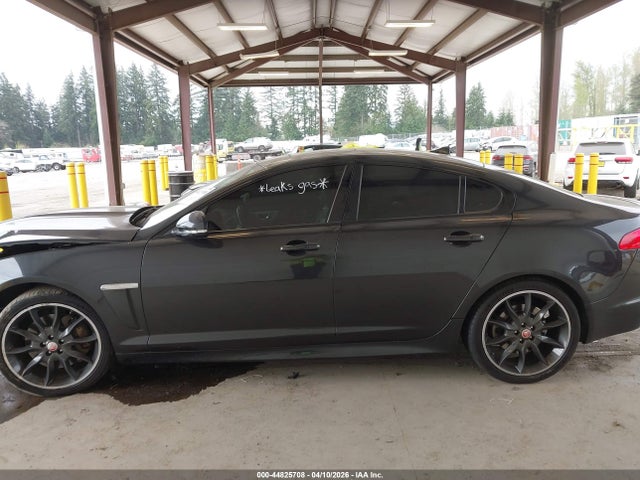 SAJWJ0FF3F8U71588 Jaguar Xf 3.0 Portfolio/3.0 Sport