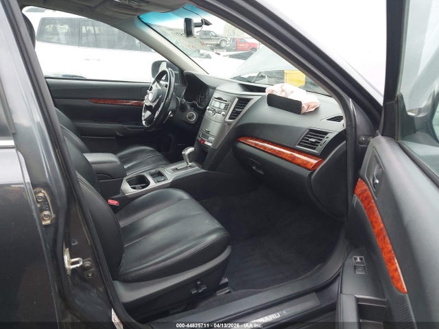 2010 Subaru Outback 2.5i Limited მანქანა იყიდება აუქციონზე, vin: 4S4BRBKC4A3321228, აუქციონის ნომერი: 44825711