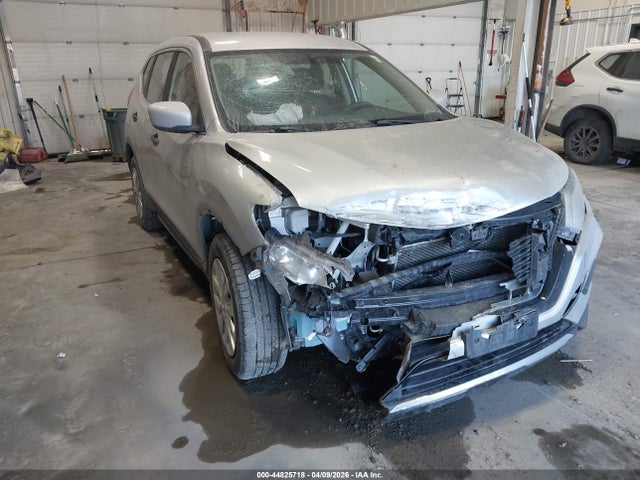 KNMAT2MV4HP558319 Nissan ROGUE S