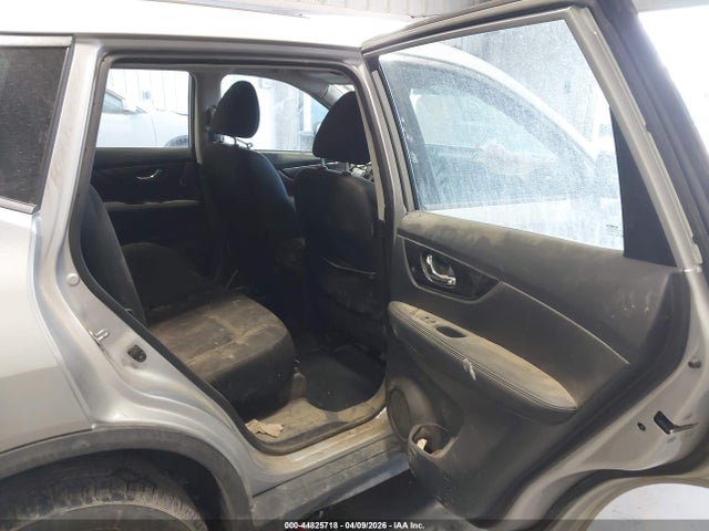 KNMAT2MV4HP558319 Nissan ROGUE S