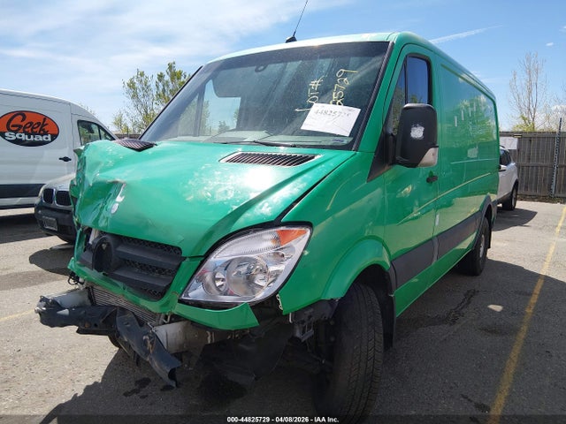 2011 Mercedes-benz Sprinter 2500 Normal Roof მანქანა იყიდება აუქციონზე, vin: WD3PE7CC8B5606614, აუქციონის ნომერი: 44825729