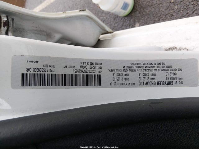 44825731 :رقم المزاد ، 1C3CCCCB5FN619051 vin ، 2015 Chrysler 200 C مزاد بيع