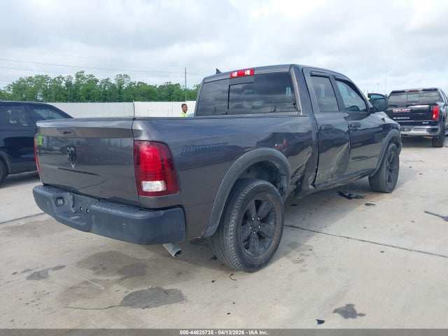 1C6RR6GG1LS105309 RAM 1500 Classic Warlock 4x2 6&#039;4 Box