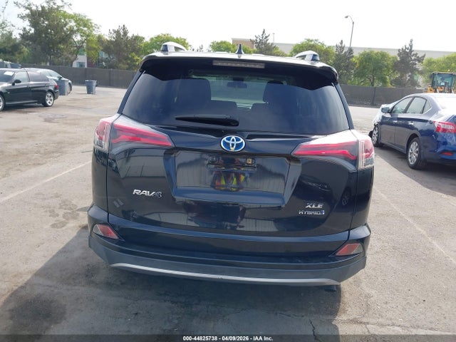 JTMRJREVXHD091621 Toyota Rav4 Hybrid Xle