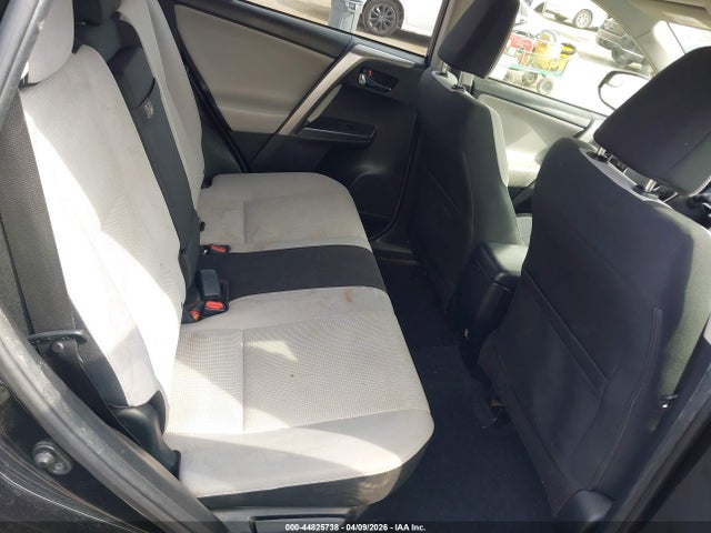 JTMRJREVXHD091621 Toyota Rav4 Hybrid Xle
