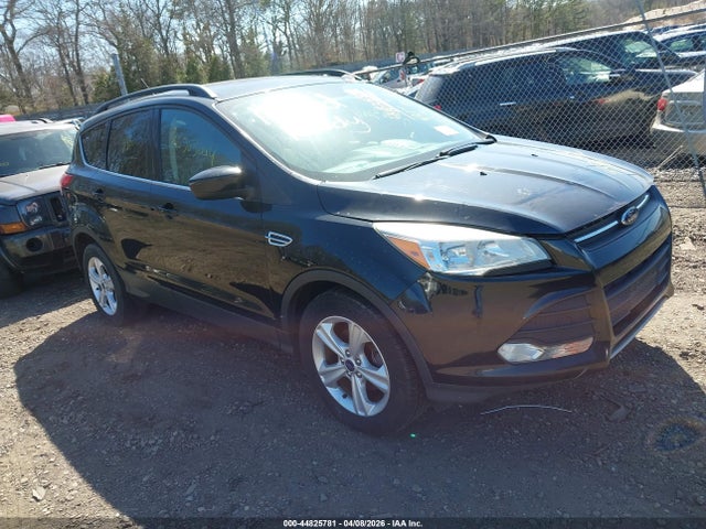 Продажа на аукционе авто 2016 Ford Escape Se, vin: 1FMCU0GX8GUA63981, номер лота: 44825781