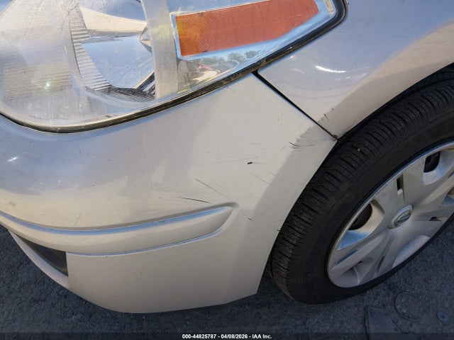 2011 NISSAN VERSA 3N1BC1CP0BL446818 Photo 5