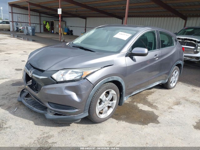 3CZRU5H31JM715658 Honda HR-V LX