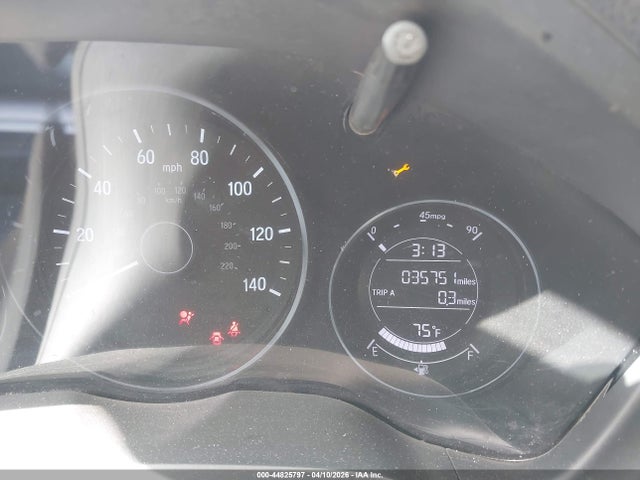 3CZRU5H31JM715658 Honda HR-V LX