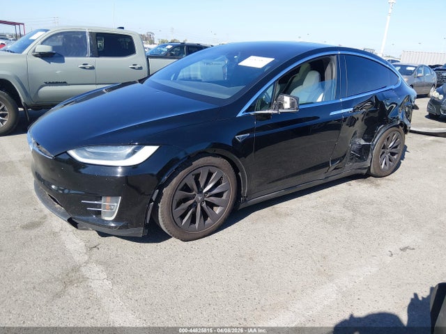 Продаж на аукціоні авто 2016 Tesla Model X 60d/70d/75d/90d/p100d, vin: 5YJXCBE25GF014905, номер лоту: 44825815