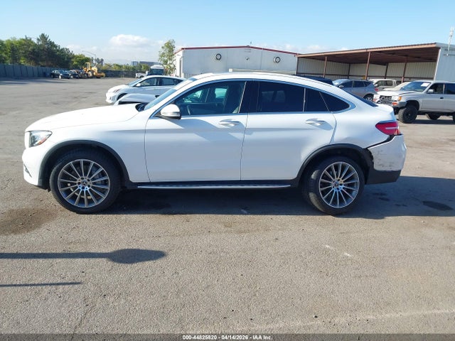 2019 Mercedes-benz Glc 300 Coupe 4matic მანქანა იყიდება აუქციონზე, vin: WDC0J4KB1KF546576, აუქციონის ნომერი: 44825820
