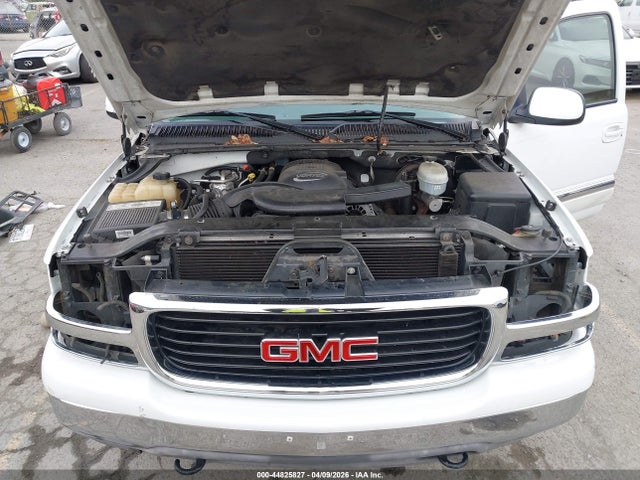 2003 Gmc Yukon Xl 1500 Sle მანქანა იყიდება აუქციონზე, vin: 1GKFK16T73J281616, აუქციონის ნომერი: 44825827