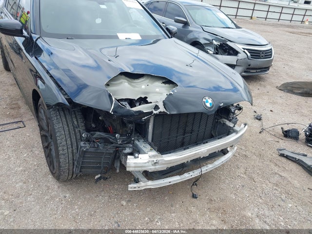 Продажа на аукционе авто 2022 Bmw 750 I Xdrive, vin: WBA7U2C06NCK14553, номер лота: 44825830