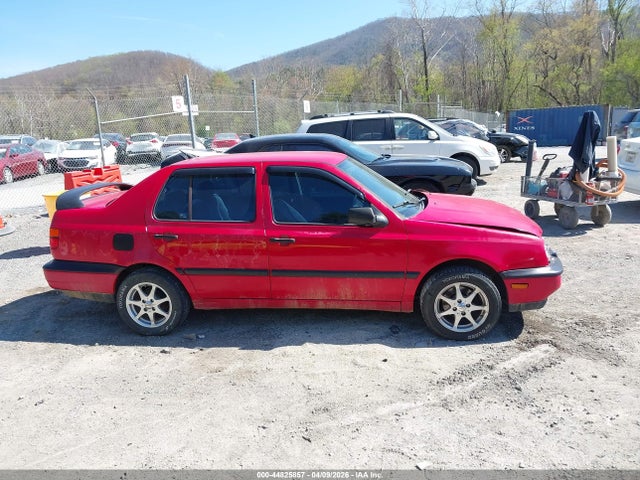 44825857 :رقم المزاد ، 3VWRA81H2WM234098 vin ، 1998 Volkswagen Jetta Gl مزاد بيع