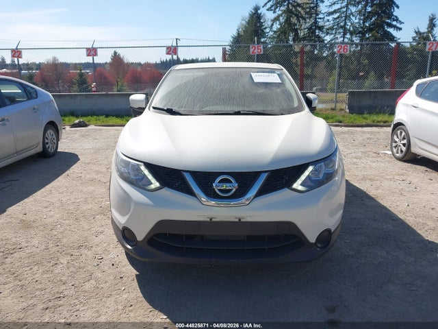 JN1BJ1CRXHW107445 Nissan Rogue Sport S