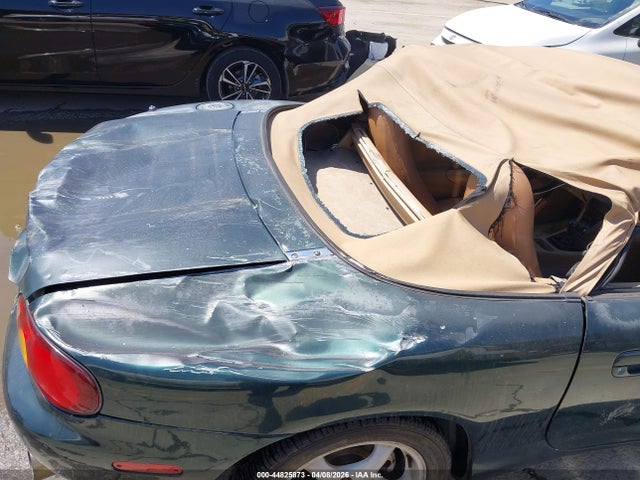 44825873 :رقم المزاد ، JM1NB3538X0133717 vin ، 1999 Mazda Mx-5 Miata مزاد بيع