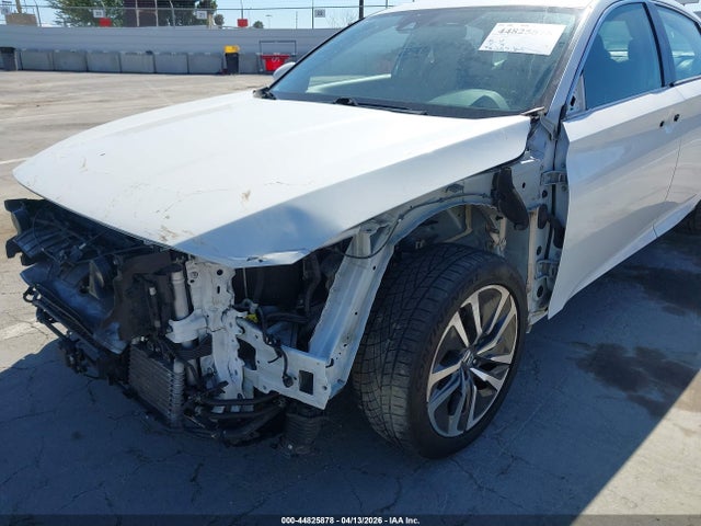 Продаж на аукціоні авто 2020 Honda Accord Hybrid, vin: 1HGCV3F13LA008612, номер лоту: 44825878