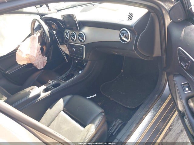 Продажа на аукционе авто 2017 Mercedes-benz Gla 250 4matic, vin: WDCTG4GB1HJ353113, номер лота: 44825889