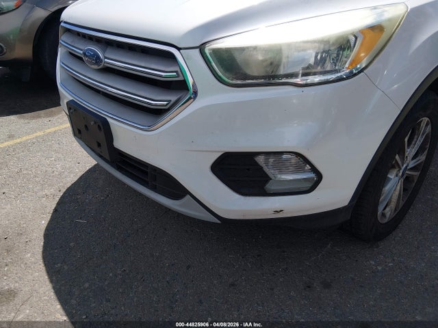 2018 FORD ESCAPE 1FMCU9GD0JUA55357 Photo 5