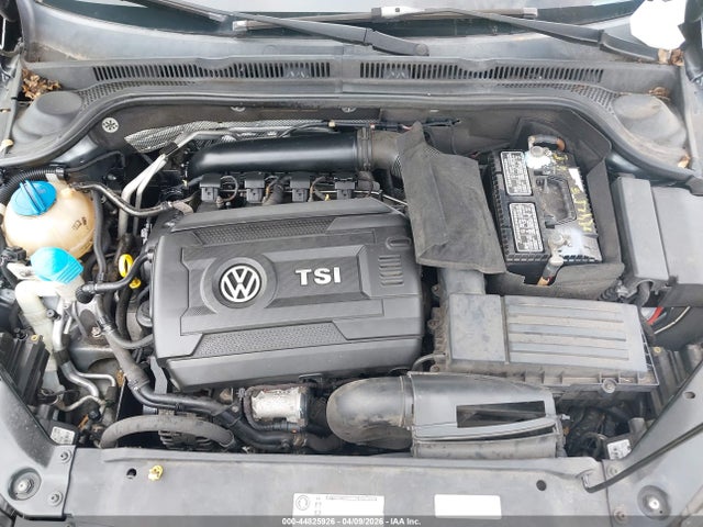 2014 Volkswagen Jetta 1.8t Se მანქანა იყიდება აუქციონზე, vin: 3VWD07AJ2EM281835, აუქციონის ნომერი: 44825926