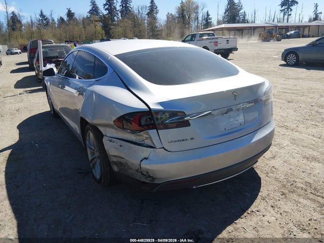 Продаж на аукціоні авто 2013 Tesla Model S, vin: 5YJSA1AC2DFP10738, номер лоту: 44825929
