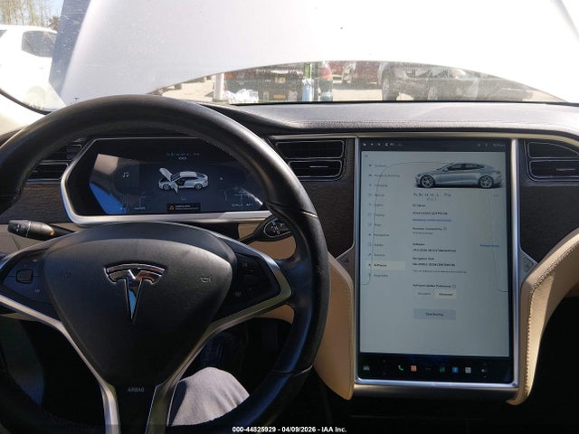 Продаж на аукціоні авто 2013 Tesla Model S, vin: 5YJSA1AC2DFP10738, номер лоту: 44825929