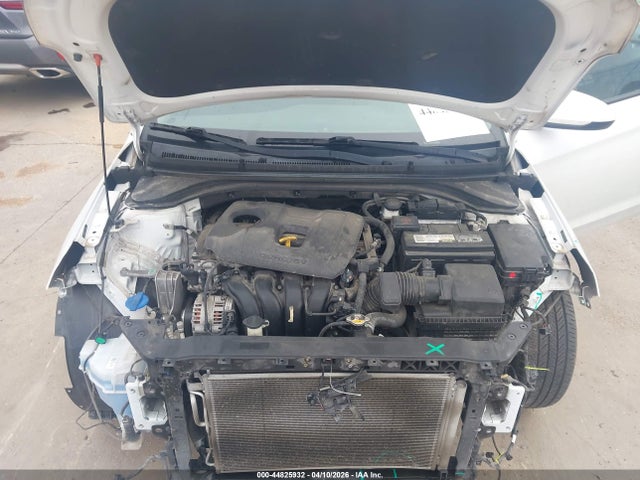 2020 Hyundai Elantra Sel მანქანა იყიდება აუქციონზე, vin: 5NPD84LF5LH547161, აუქციონის ნომერი: 44825932