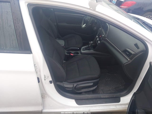 2020 Hyundai Elantra Sel მანქანა იყიდება აუქციონზე, vin: 5NPD84LF5LH547161, აუქციონის ნომერი: 44825932