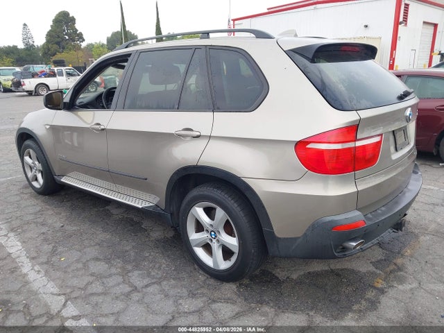 2009 BMW X5 5UXFF03529LJ96002 Photo 2