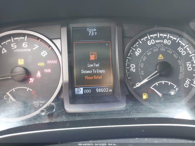 Продажа на аукционе авто 2017 Toyota Tacoma Sr5 V6, vin: 3TMAZ5CN8HM037403, номер лота: 44825970