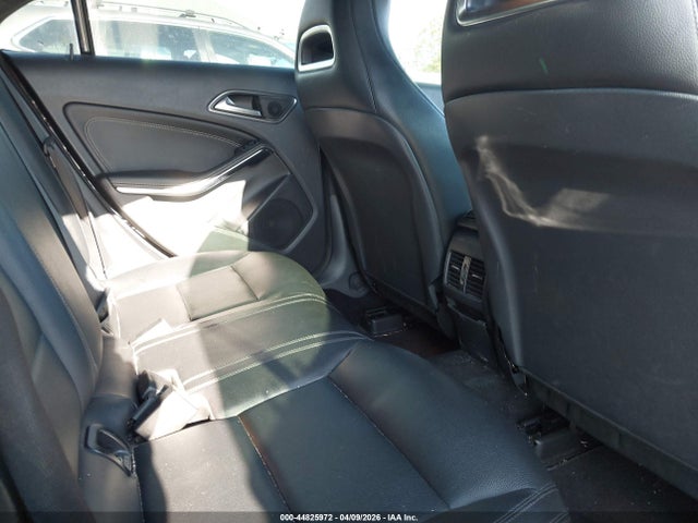 Продажа на аукционе авто 2014 Mercedes-benz Cla 250, vin: WDDSJ4EB0EN037752, номер лота: 44825972