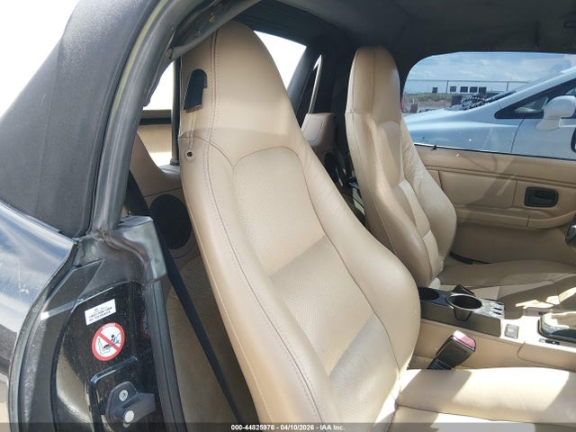 2001 Bmw Z3 2.5i მანქანა იყიდება აუქციონზე, vin: WBACN33461LM01662, აუქციონის ნომერი: 44825976