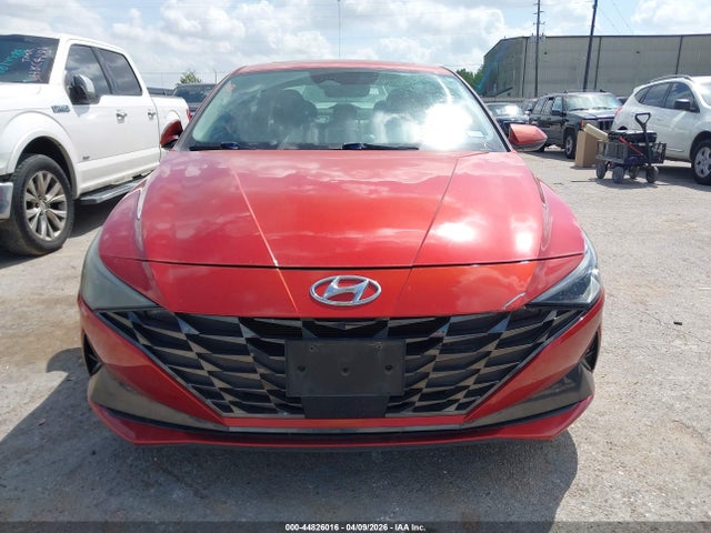 2021 Hyundai Elantra Limited მანქანა იყიდება აუქციონზე, vin: KMHLP4AG6MU063805, აუქციონის ნომერი: 44826016