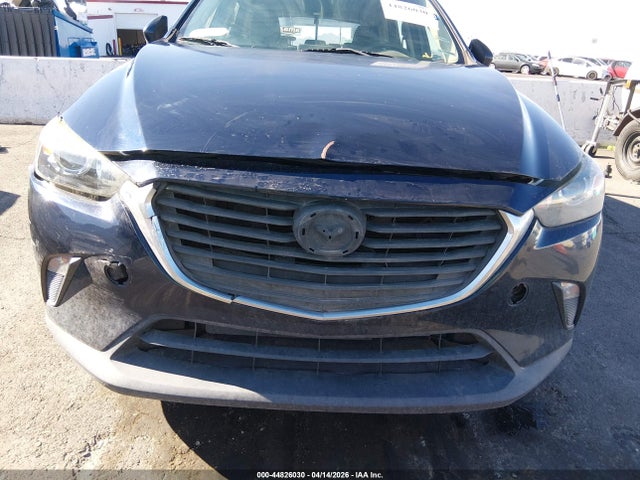 44826030 :رقم المزاد ، JM1DKDB74J0317665 vin ، 2018 Mazda Cx-3 Sport مزاد بيع